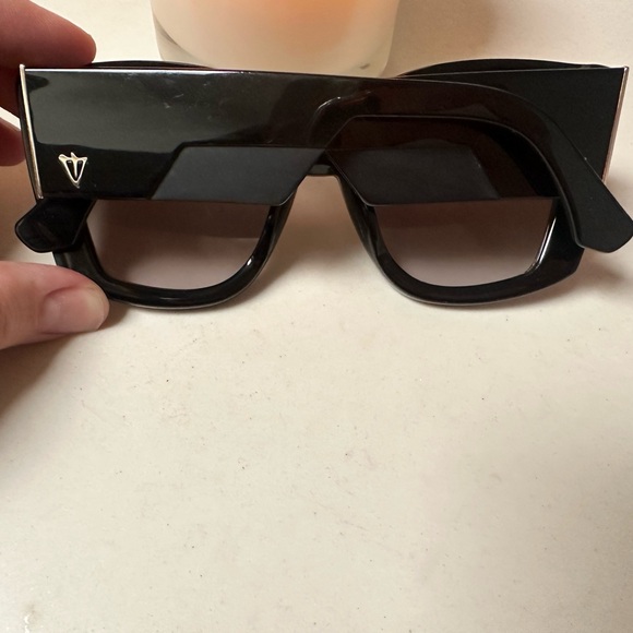 VALLEY- Coltrane Large Black Square Sunglasses - Picture 3 of 5